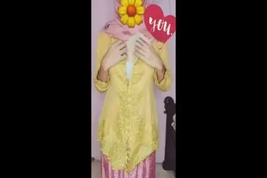 Ukhti Kebaya Pink Sengaja Live Menggoda Pria poster